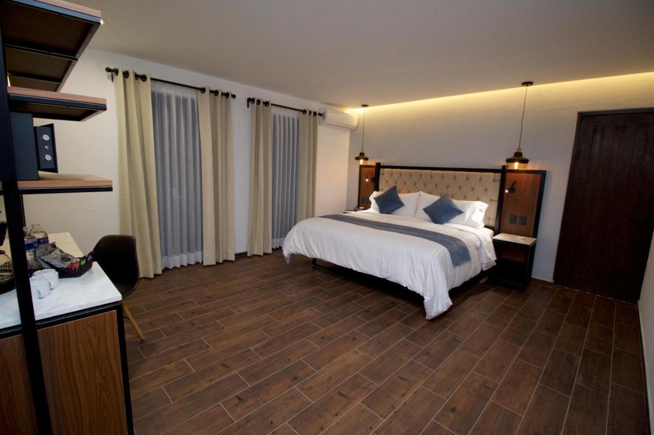 Hotel Boutique Casa Loreta เกเรตาโร ภายนอก รูปภาพ