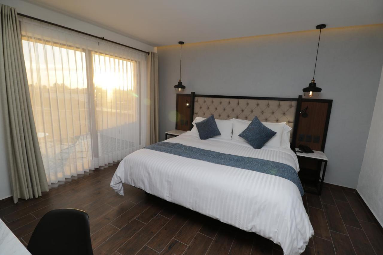 Hotel Boutique Casa Loreta เกเรตาโร ภายนอก รูปภาพ